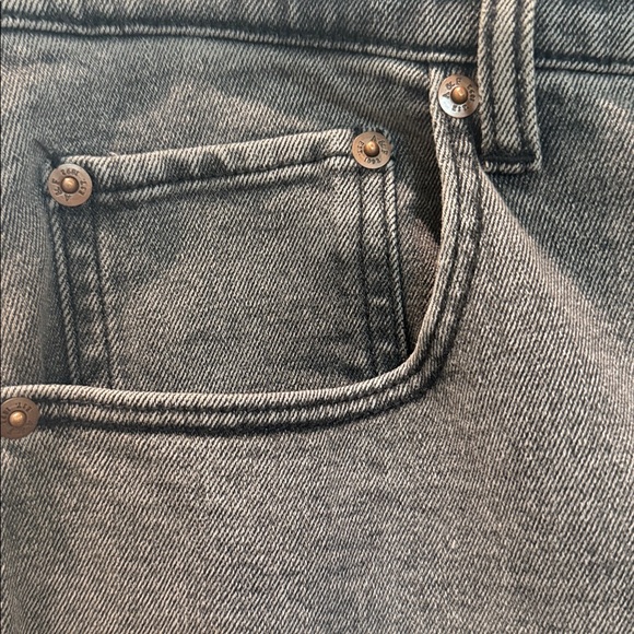 Abercrombie & Fitch Black-Wash Jeans Size 32/14s - Picture 4 of 8